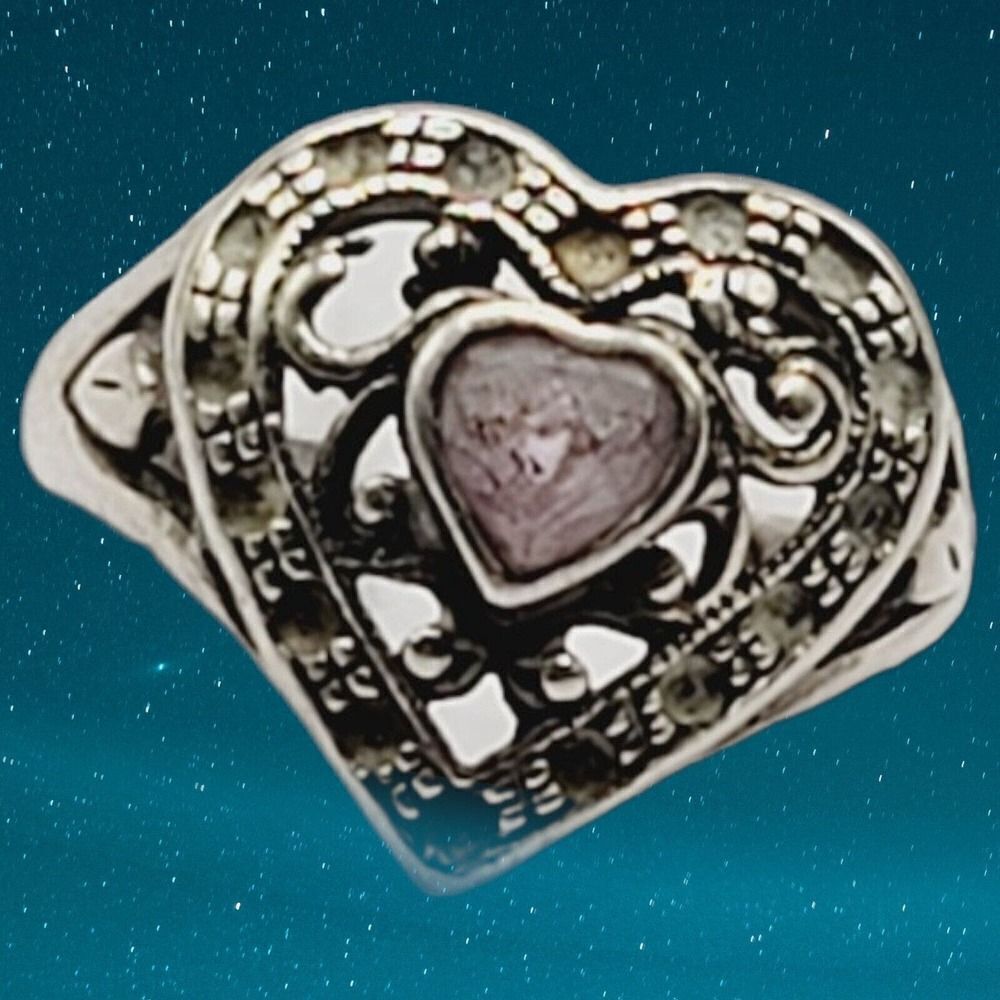 Vintage 925 sterling silver Amethyst and marcasite heart ring Jewelry Gift - Picture 3 of 7